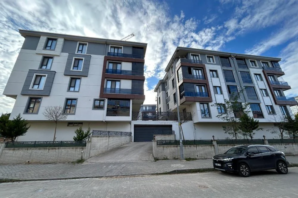 Sevgi Mahallesi’nde bahçe katı 3+1 daire — fotoğraf 4