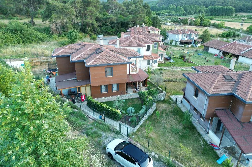 CENTURY 21 DOĞAN portföyünden Korudağ Sitesi’nde bahçeli konutlar